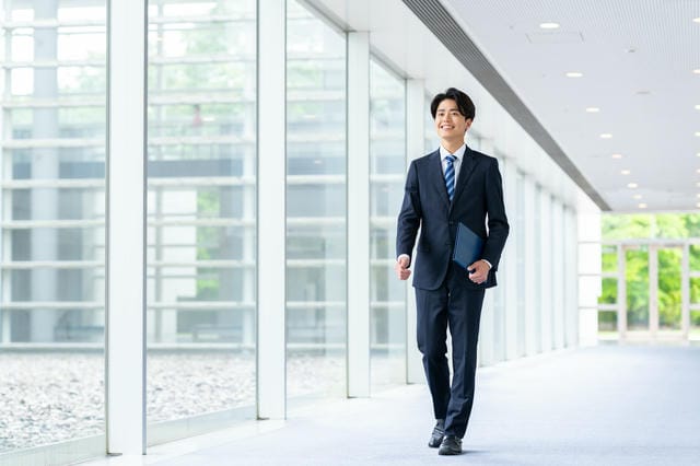 紙媒体で強調される伝達力と反応率faxdmが法人営業で選ばれる理由